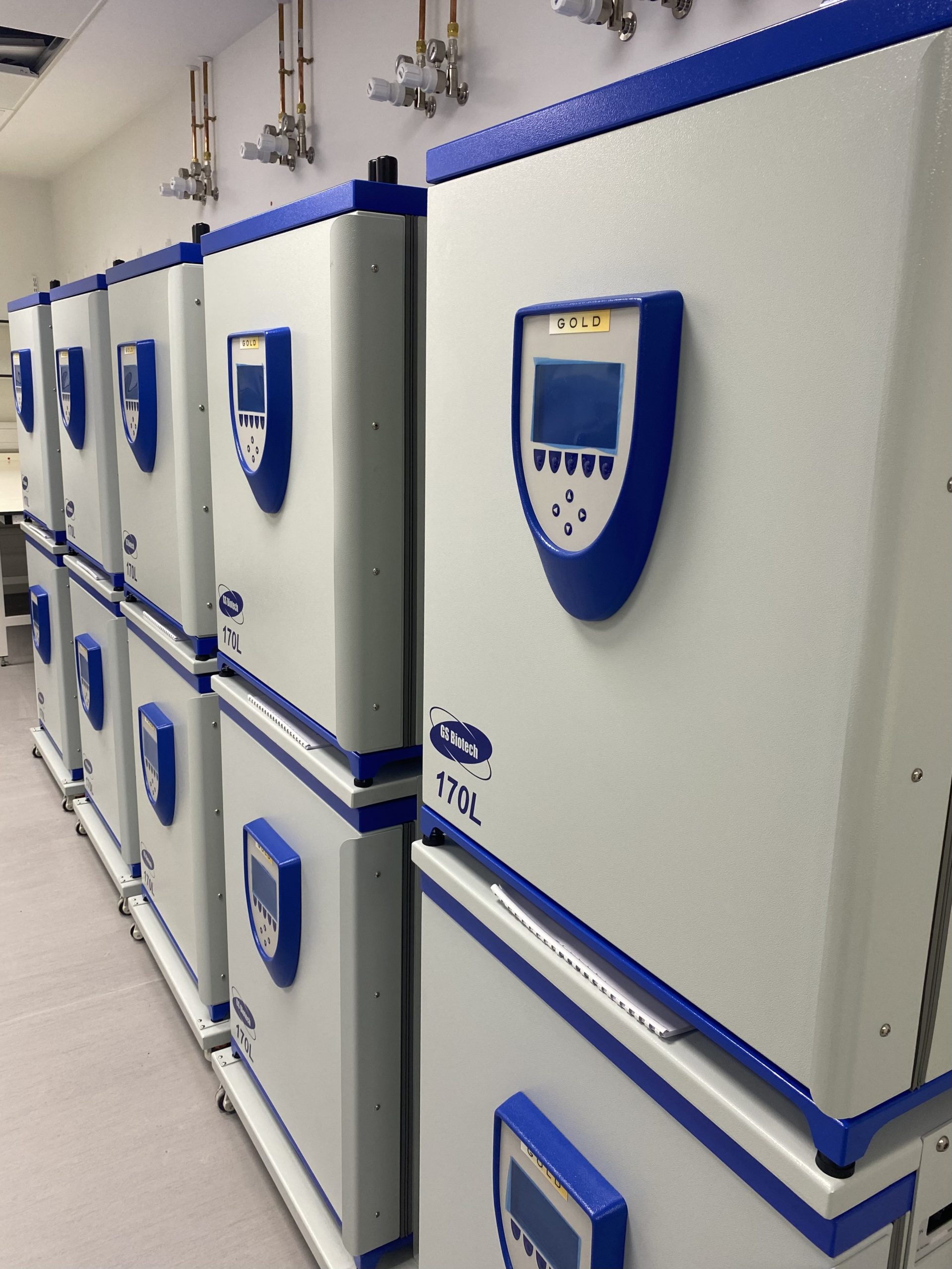 5 double stacked units in new lab