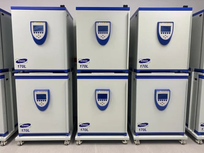 5 double stacked units in new lab