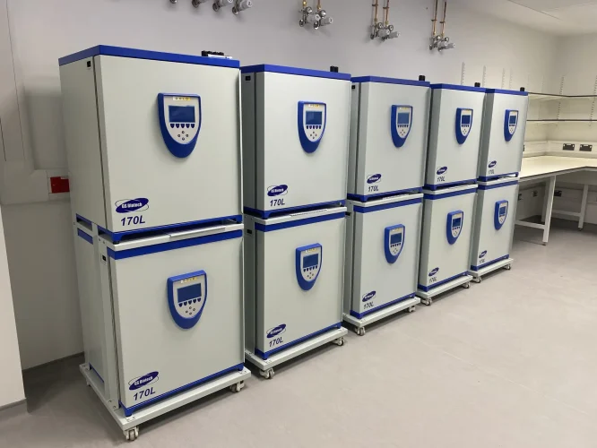5 double stacked units in new lab